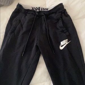 perfect condition nike sweatpants